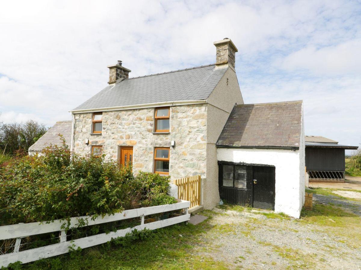 Ty Rhos, Farm Stay, Sleeps 4, Rhoshirwaun 2 Miles From Aberdaron Ngoại thất bức ảnh