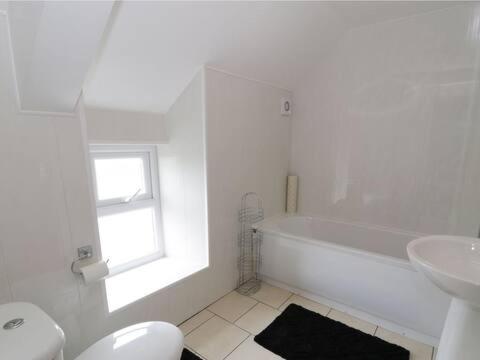Ty Rhos, Farm Stay, Sleeps 4, Rhoshirwaun 2 Miles From Aberdaron Ngoại thất bức ảnh